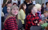 У Житомирі  для мам дітей з інвалідністю організували свято з професійними візажистами та фотографами