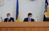 Депутат Житомирської міської ради може мати  до 5 помічників-консультантів, що надають йому допомогу на громадських засадах