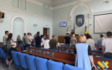 Депутати Житомирської міської ради зібралися на позачергове засідання сесії аби підтримати Херсонську громаду, яка постраждала від підриву росіянами Каховської ГЕС