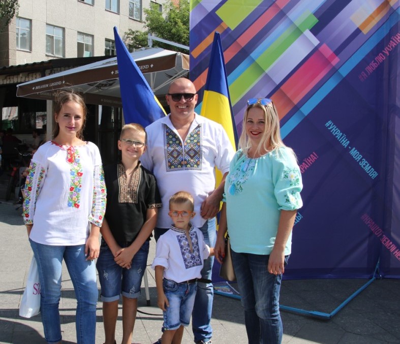 Як Житомир відзначив 27-у річницю незалежності України: фоторепортаж