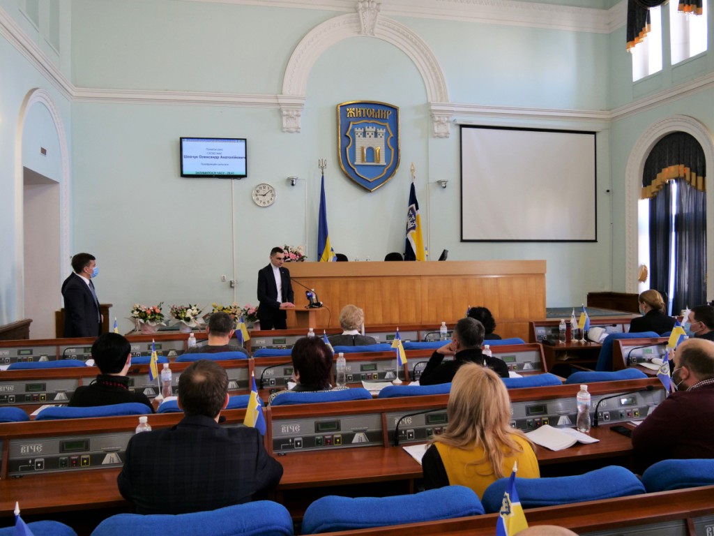 Наймолодший депутат Житомирської міської ради прийняв присягу