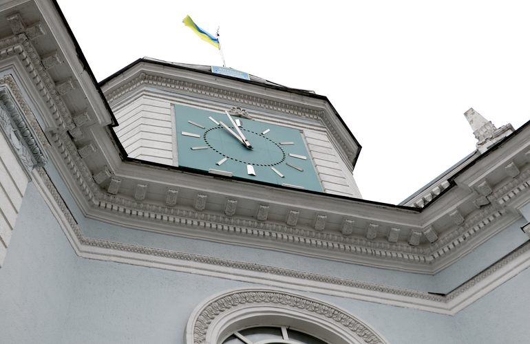 Годинник на ратуші міської ради тимчасово не працюватиме