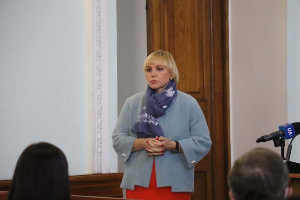 За добу до Лікарні №2 госпіталізували 46 пацієнтів з COVID-19