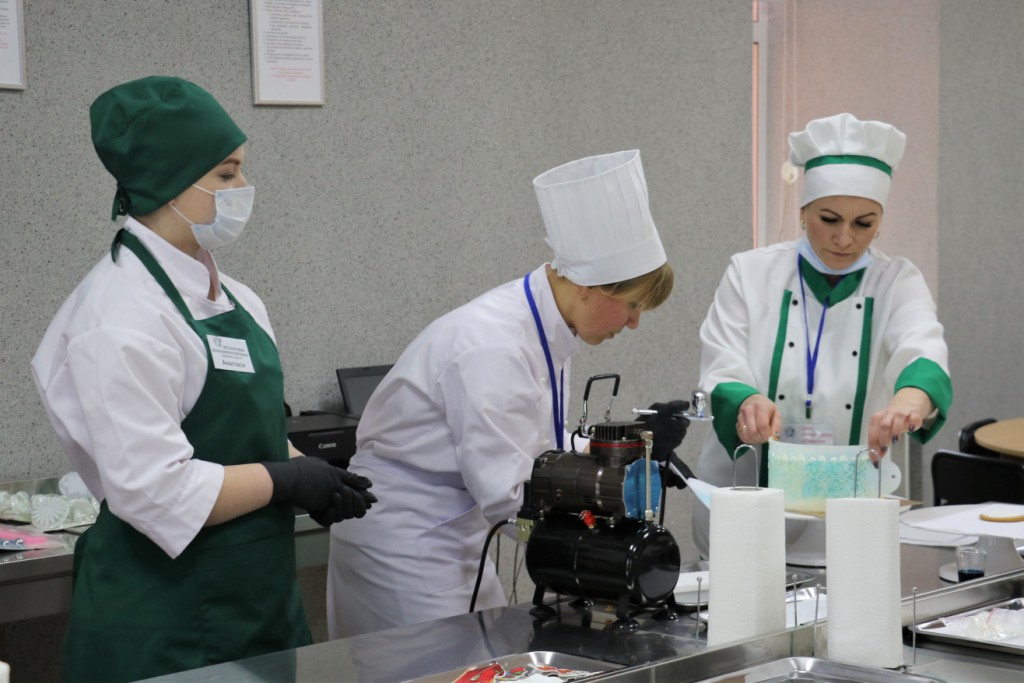 У Житомирі майбутні пекарі-кондитери вчитимуться на найсучаснішому обладнанні