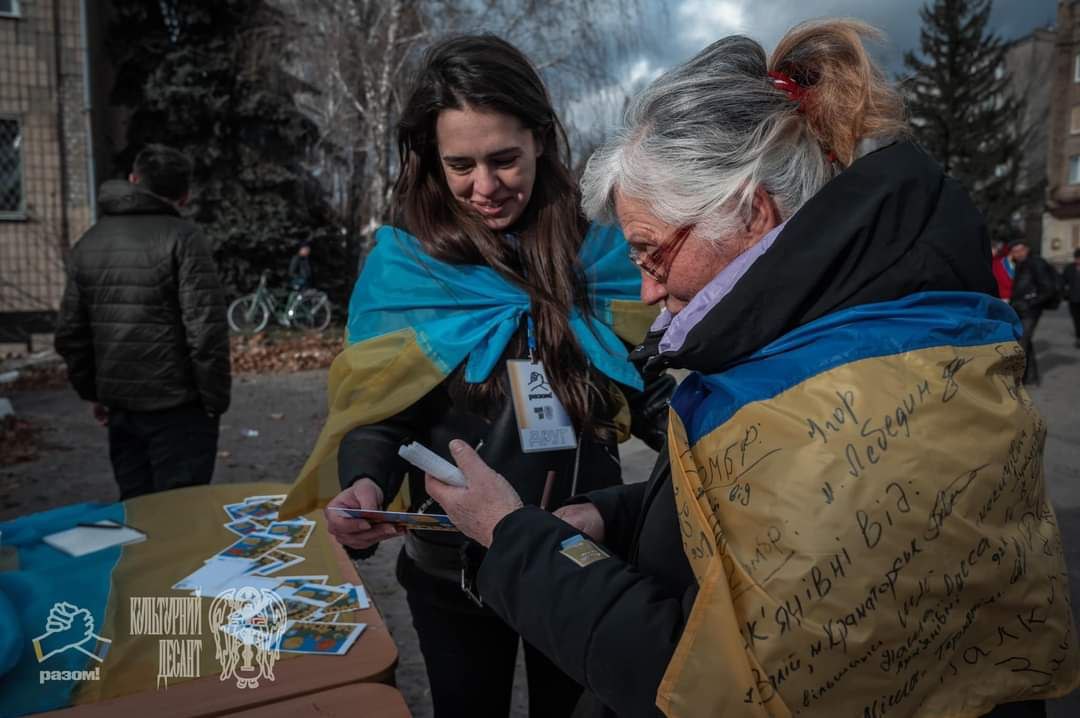 «Культурний десант» разом з волонтерами Житомира відвідали деокупований Куп’янськ