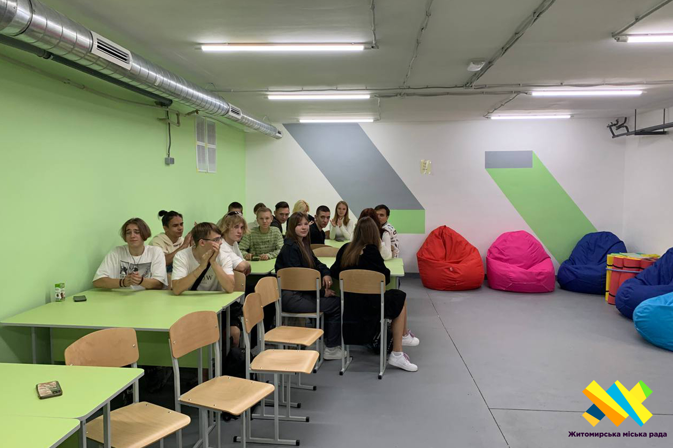 Благодійники у співпраці з Freedom Space обладнали додаткові 2 укриття в Житомирських ліцеях