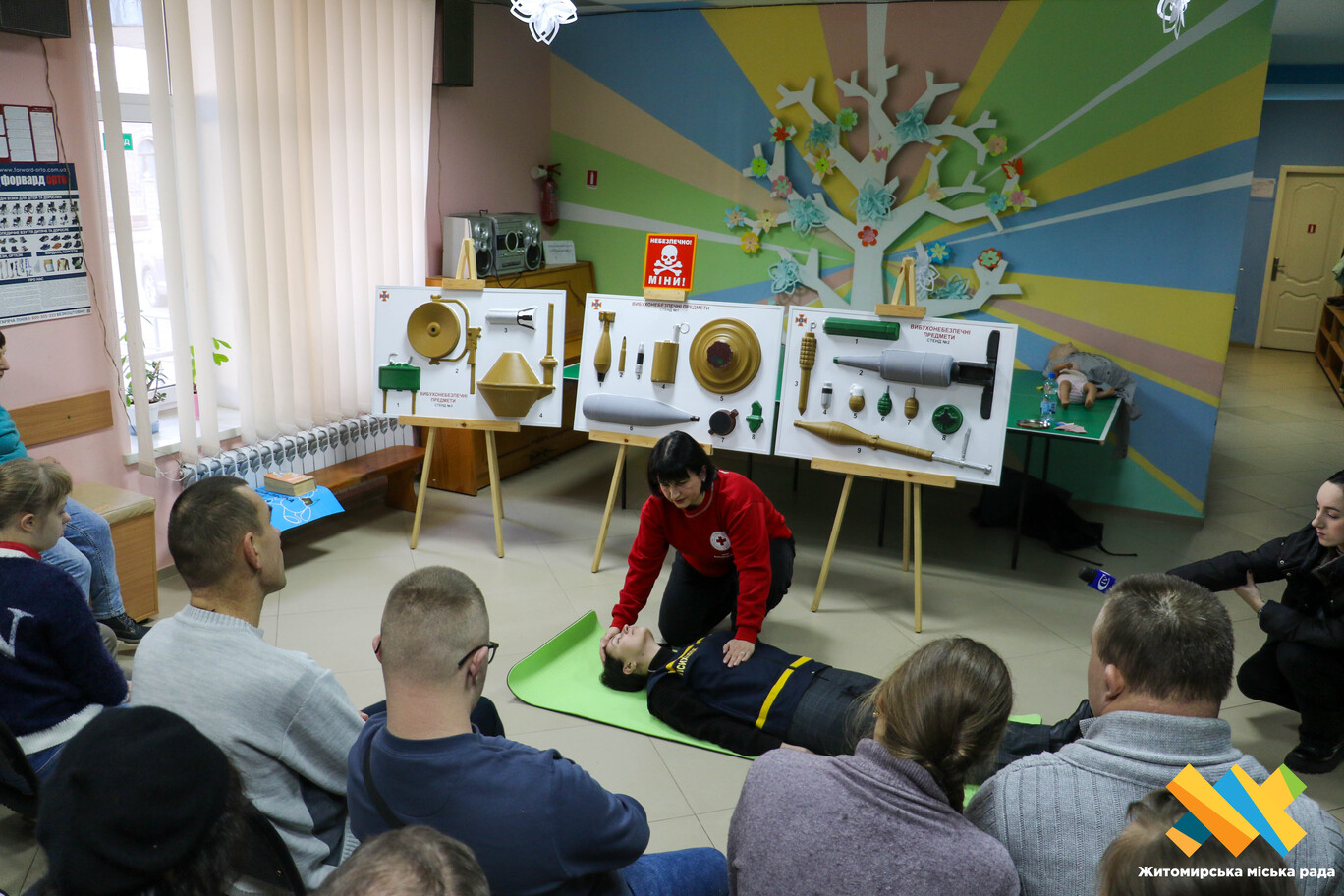 Вихованців підліткового клубу «Пролісок» вчили правилам мінної системи