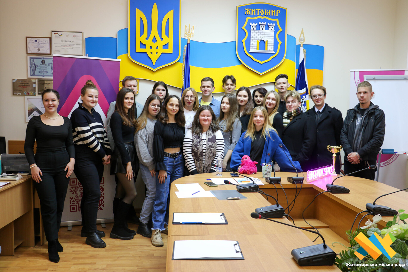 Житомирські студенти дебатують на філософські, публічні та жартівливі теми